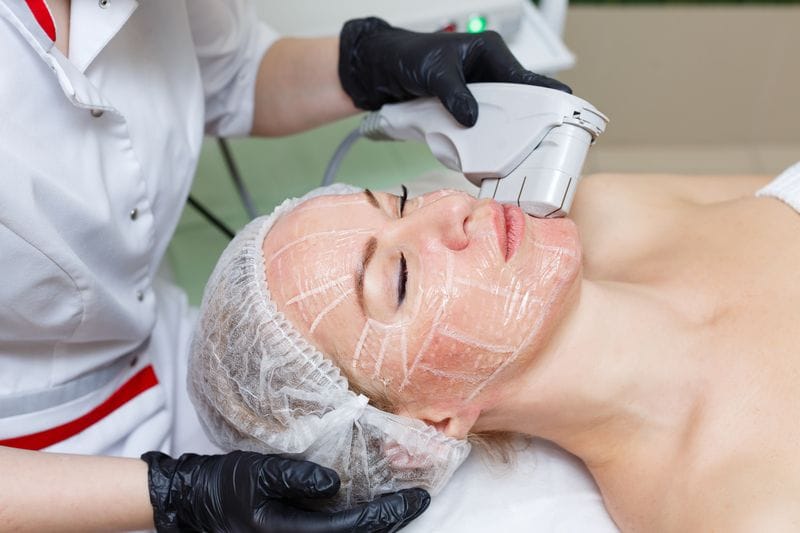 HIFU Skin Tightening Treatment HIFU Skin Tightening Treatment